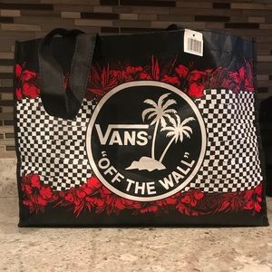 OFF THE WALL VANS BAGGGG 😻🌴